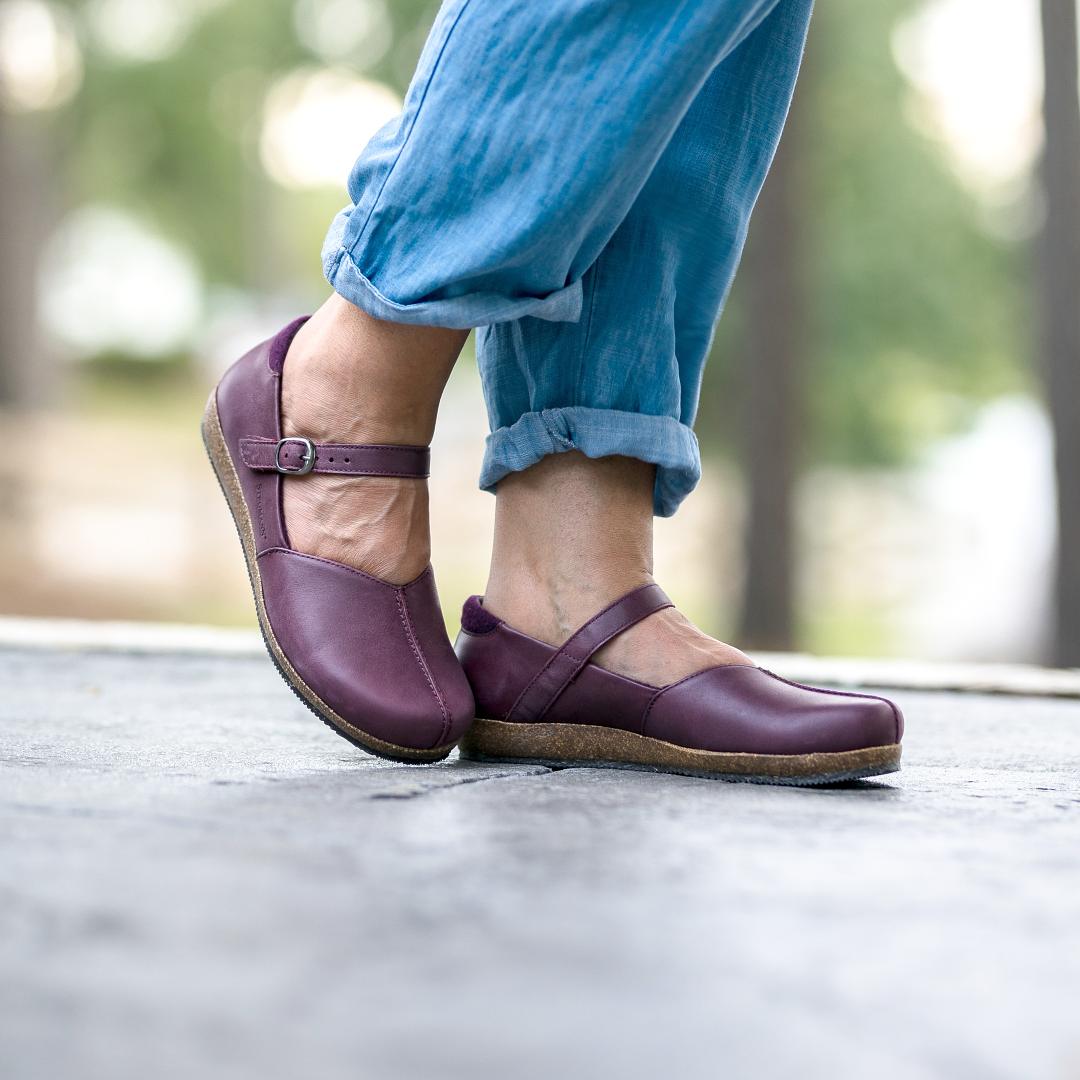 Women's 'Eva' Leather Mary-Jane - Violet